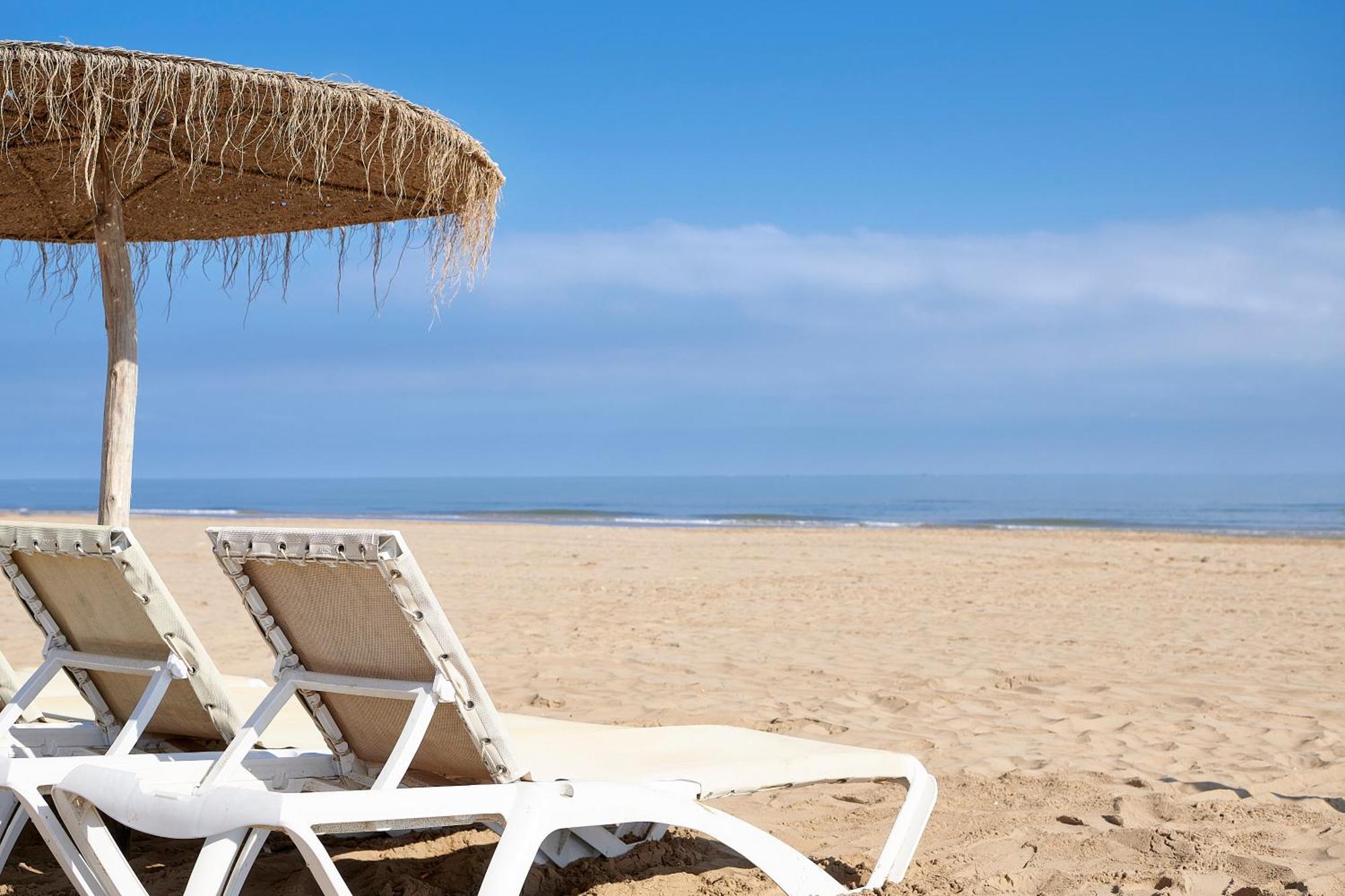 Отель Iberostar Waves Саидия Экстерьер фото Playa de Sabinillas