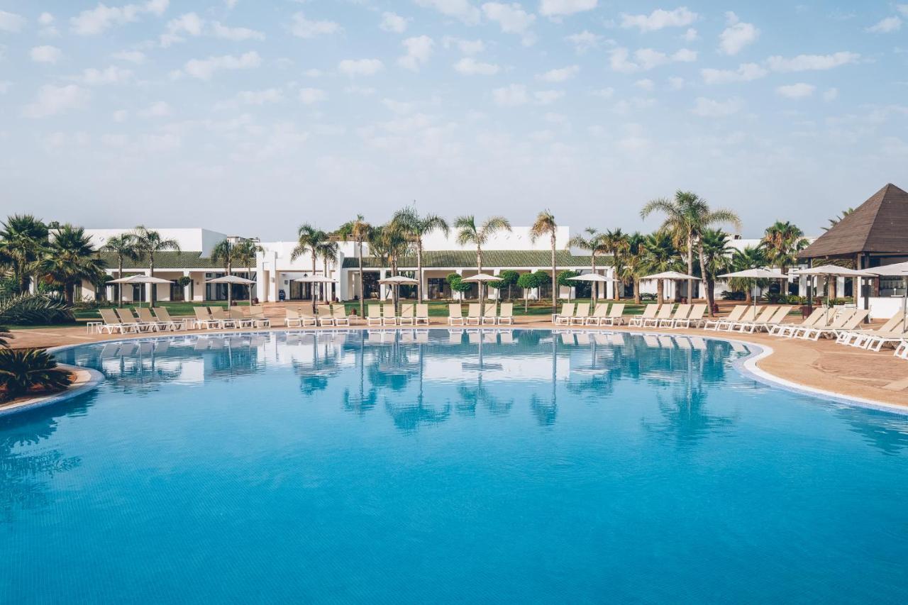 Отель Iberostar Waves Саидия Экстерьер фото Club Med Punta Cana